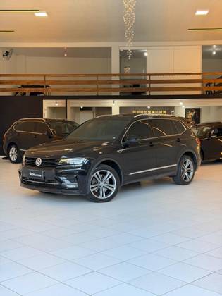 VOLKSWAGEN TIGUAN 2.0 350 TSI GASOLINA ALLSPACE R-LINE 4MOTION DSG VOLKSWAGEN TIGUAN 2.0 350 TSI GASOLINA ALLSPACE R-LINE 4MOTION DSG